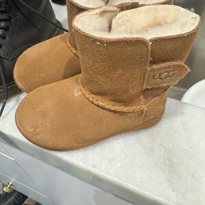 UGG Chestnut Shearling Boots
